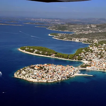 - Haus Sofija - Mit Eigenem Bad Und Privatparkplatz - Bed And Bike