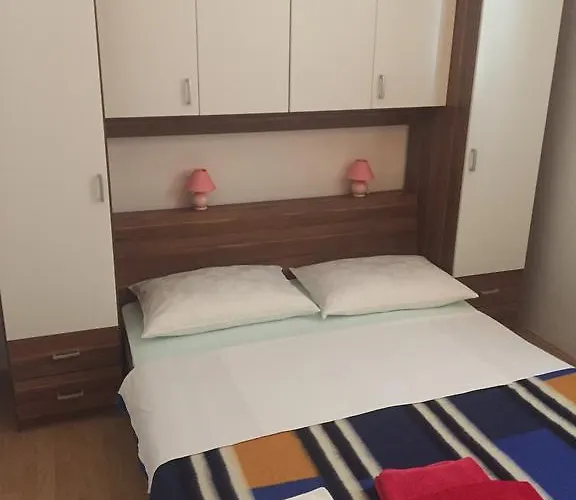 - Haus Sofija - Mit Eigenem Bad Und Privatparkplatz - Bed And Bike Bed and Breakfast 3*